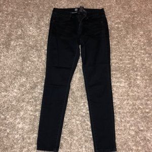 new jeans never worn